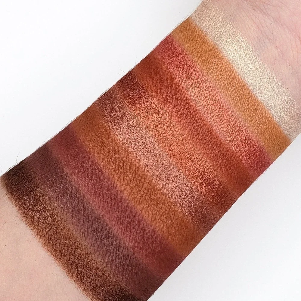 CROWN BRUSH - 10 SHADE EYESHADOW PALETTE - FUEGO.
